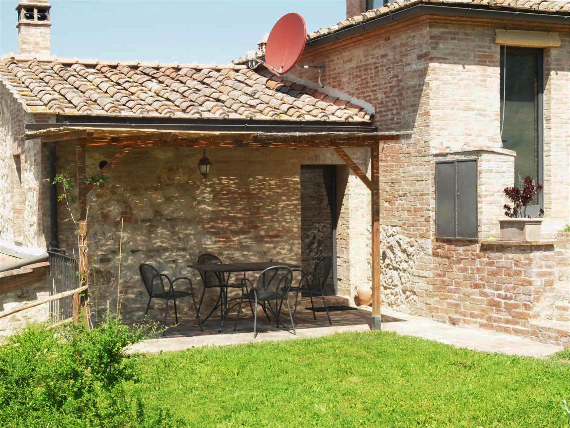 Villa La Fornace Di San Galgano à Frosini Extérieur photo