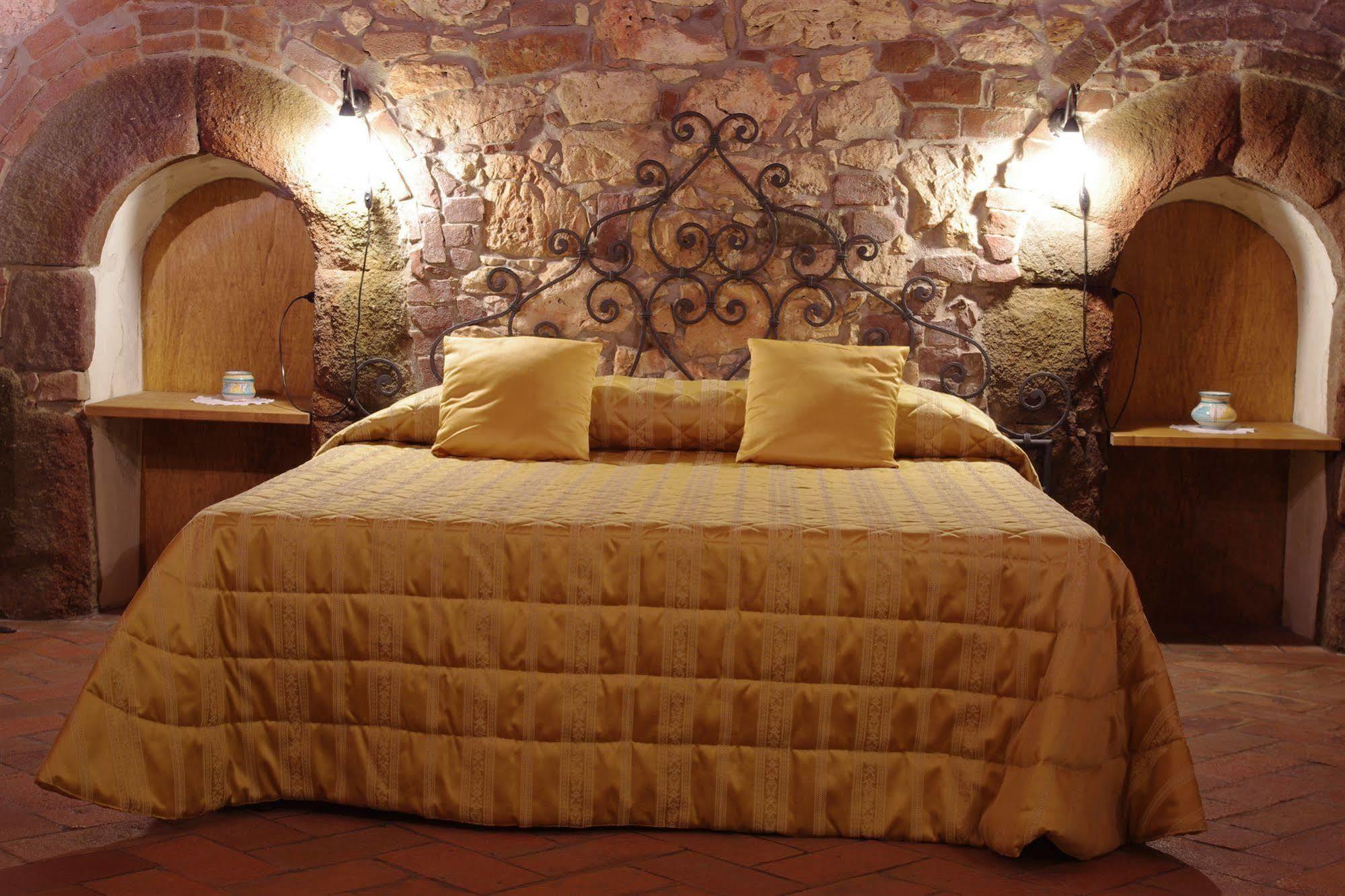 Villa La Fornace Di San Galgano à Frosini Extérieur photo